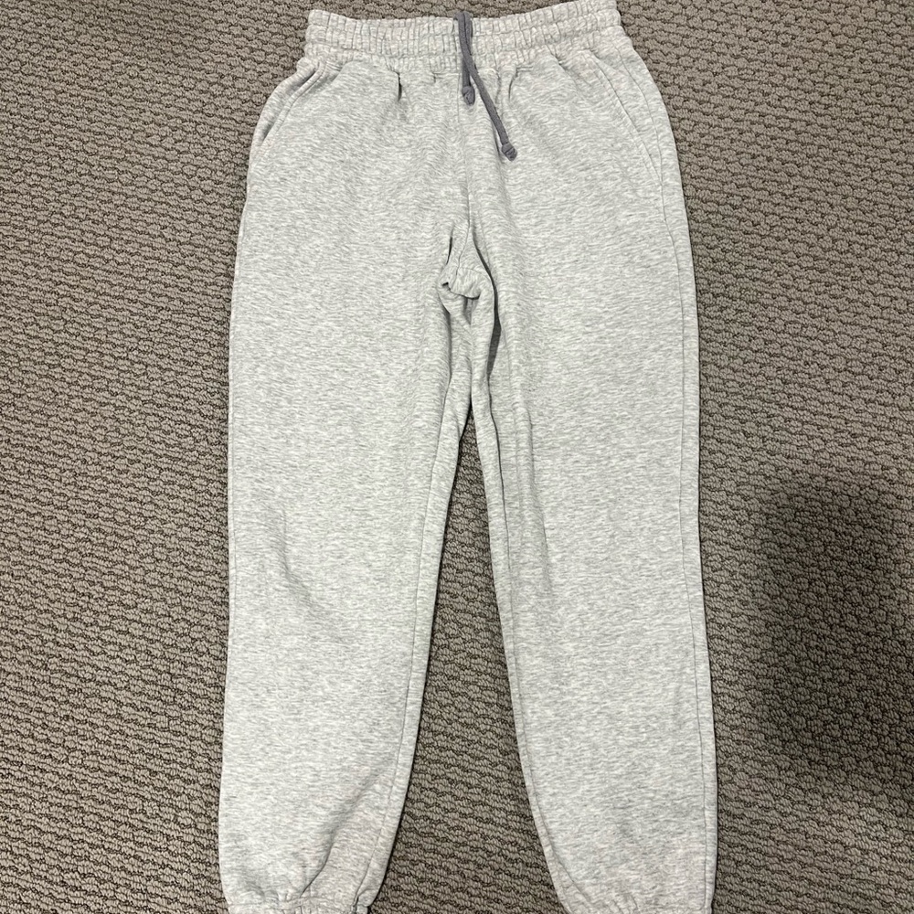 Fabletics women’s sweatpants